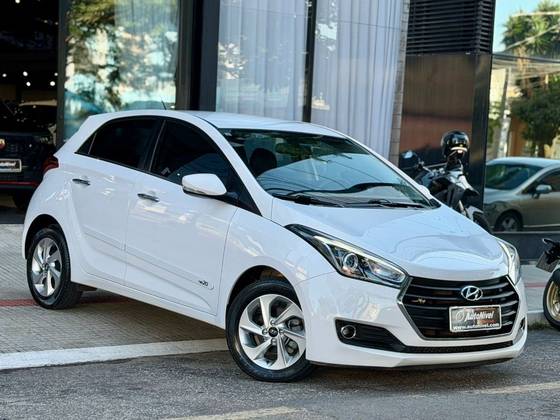 HYUNDAI HB20 1.6 PREMIUM 16V FLEX 4P AUTOMÁTICO
